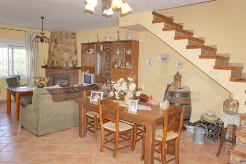 Villa-Country-House--livingroom-Alhaurin-el-Grande-Malaga-Spain-Magnificasa