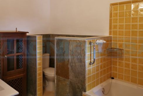 M002082-Finca-Rustica-view-cassita-bathroom-Cam-Las-Lomas-Alhaurin-el-Grande-Magnificasa