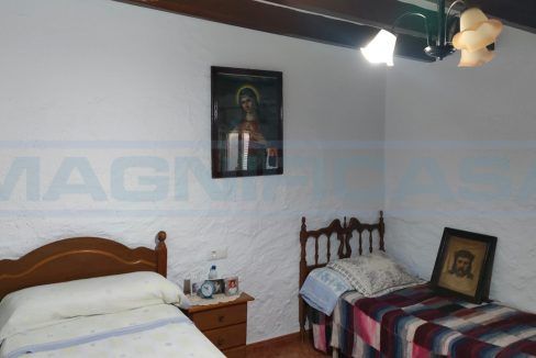 M002084-Finca-de-Campo-guest-bedroom3-Alora-Magnificasa