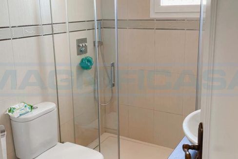 M002086-Casa-chalet-urbanisation-Coin-view-bathroom-Magnificasa