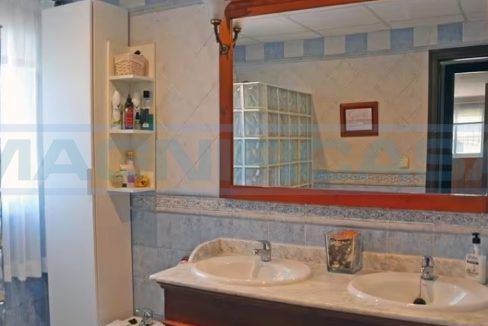 M002041-Casa-Calle-Hierbabuena-bathroom-Alhaurin-el-Grande-Magnificasa