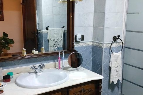 Ref-M002030-Camino-de-Coin-Master-Bathroom-Alhaurín-el-Grande-Magnificasa