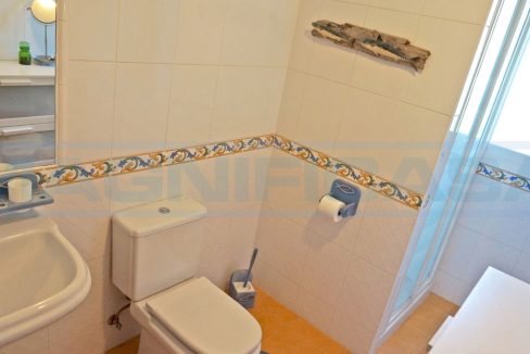 Casa-guest-bathroom-Alhaurin-Golf-Alhaurin-el-Grande-Magnificasa