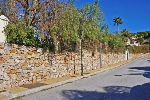 Casa-stone-wall-Alhaurin-Golf-Alhaurin-el-Grande-Magnificasa