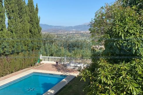 M002056-Villa-view-terrace-upstairs-pool-valley-Calle-Felicidad-Alhaurin-el-Grande-Magnificasa