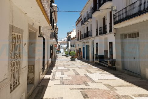 M002050-Casa-Adosada-Calle-Real-24-view-street-end-Centro Alhaurin-el-Grande-Magnificasa