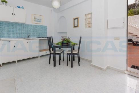Finca-rustica-for-sale-kitchen-guest-house-Alhaurín-el-Grande-ref-M002075-Magnificasa