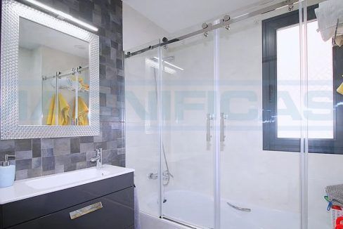 M002100-Apartamento-centro-Alhaurin-el-Grande-bathroom-Magnificasa