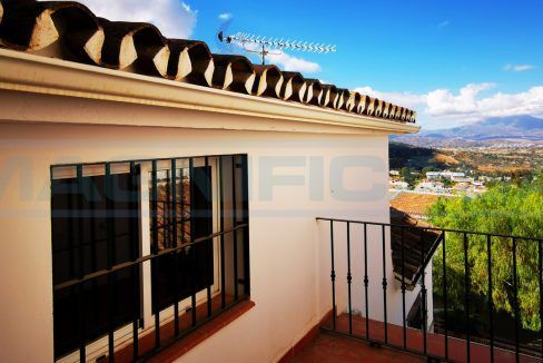 Casa-Adosada-Calle-Convento-view-rooftop-vista-Alhaurin-el-Grande-Magnificasa
