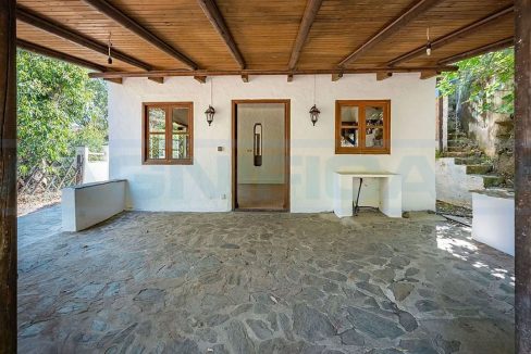 Villa-Chalet en venta 3 dormitorios-1bano en Coín-frontside-Magnificasa