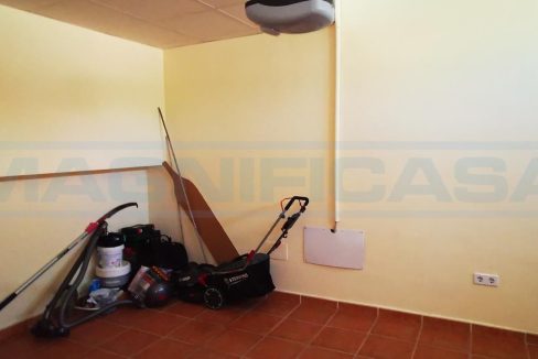 Semi-detached-house-4bedrooms-3bathrooms-terrace-and-pool-nebrales-view-Garage-Magnificasa