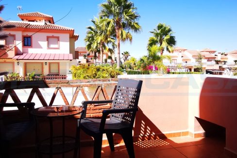 Semi-detached-house-4bedrooms-3bathrooms-terrace-and-pool-nebrales-view-office-balcony-Magnificasa