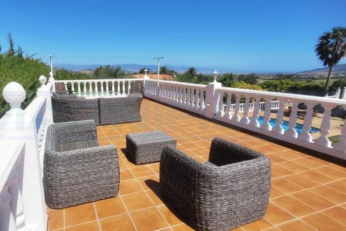 Villa-Ambiento-10-bedrooms-7-bathrooms-Alhaurin-de-La-Torre-view-roofterrace-guesthouse-Magnificasa