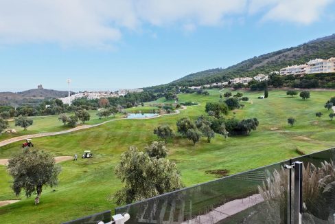 Semi-Detached-3-Bedroom-Townhouse-Alhaurin-Golf-views-18th-hole-Golfcourse-Magnificasa