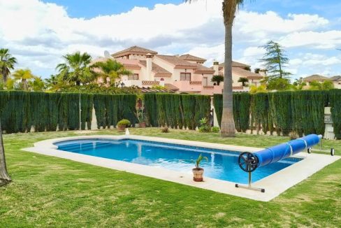 Townhouse-4bedrooms-3bathrooms-terraces-view1-pool-Coin-Alhaurin-el-Grande