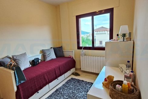 Townhouse-4bedrooms-3bathrooms-view-guestbedroom-Coin-Alhaurin-el-Grande