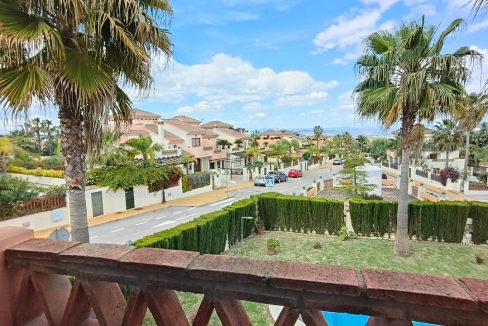 Townhouse-4bedrooms-3bathrooms-views-2e-guestbedroom-Coin-Alhaurin-el-Grande