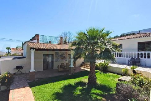 Villa-3bed-2bath-view-guesthouse-garden-Alhaurin-el-Grande
