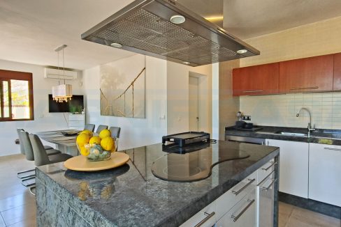 Villa-3bed-2bath-view2-kitchen-house-Alhaurin-el-Grande